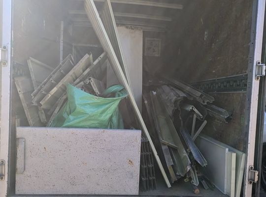 相模原市 事業ゴミ回収に行ってきました！ 廃材回収もお任せください！