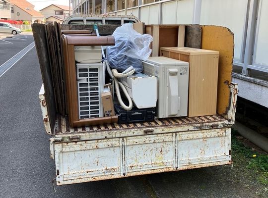 座間市 不用品回収に行ってきました！エアコン撤去作業もいたします！