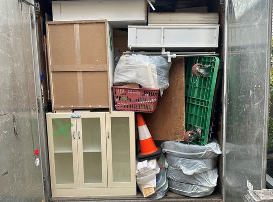 伊勢原市 不用品回収に行ってきました。粗大ゴミ、外ゴミ、車のタイヤ処分もお任せください。